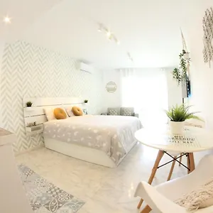 https://torremolinos-new-central-studio-plata-with-balcony.1costadelsol.com