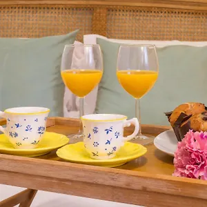 https://malagasunapts-city-centre-terrace-pool-parking.hotelsinnerja.org